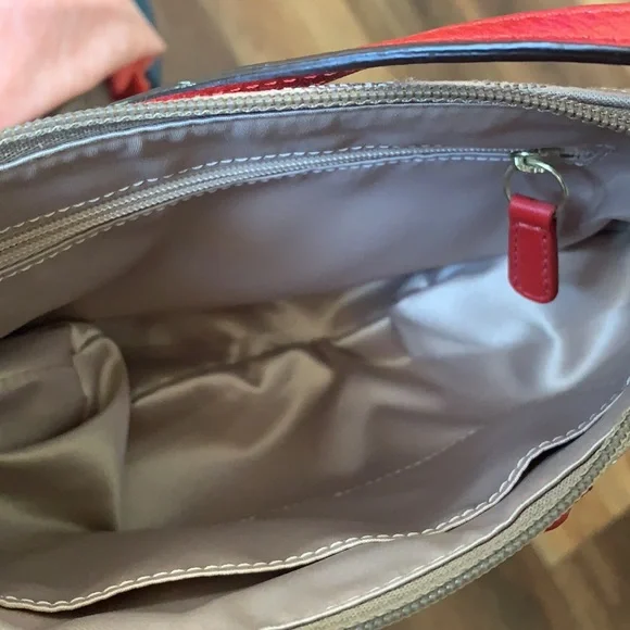 Coach crossbody - Picture 4 of 4